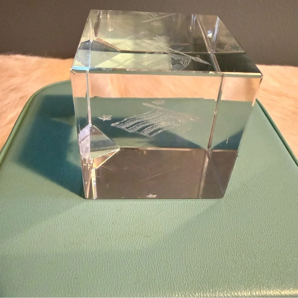 3D Laser Etched American Flag Crystal Paperweight
